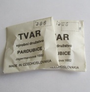 306 - SKLO TVAR PARDUBICE NA HODINKY PRIM