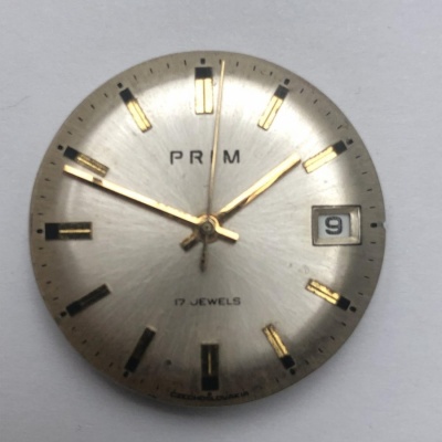 Prodám funkční strojek PRIM kalibr 68.4 po servisu s číselníkem a ručkama