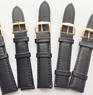 tmavě černý řemen 18mm se zlacenou sponou !!!