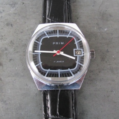 Hodinky PRIM TELEVIZE - DATUM - VE VELMI PĚKNÉM STAVU