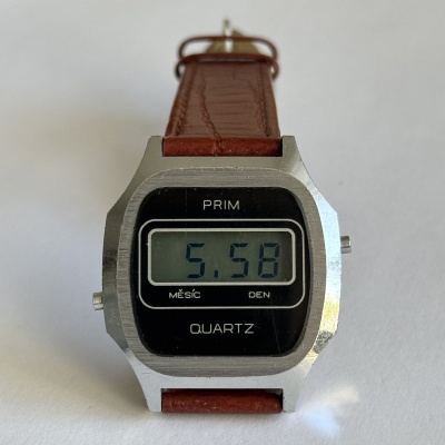 Prim digitální černé 