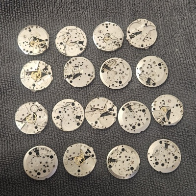 Mix strojky,  na náhradní díly 1.