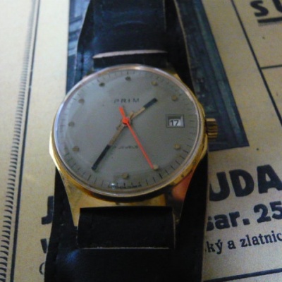 PRIM 17 JEWELS S DATUMEM TOP
