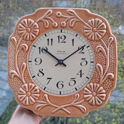 Hodiny Prim Electronic