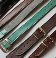 Řemínky dobové ba.