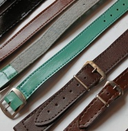 Řemínky dobové ba.