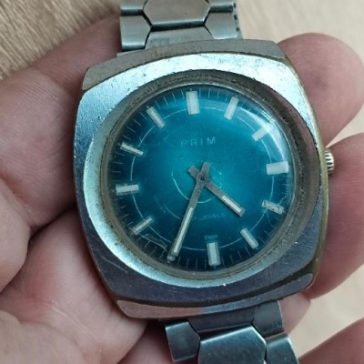 Hodinky Prim