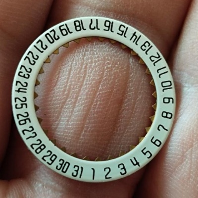 Nepožitý Datumový Věnec 