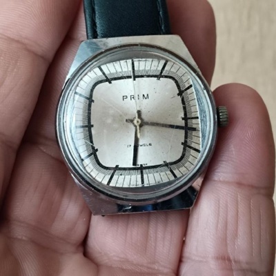 Hodinky Prim