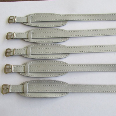 Stříbrný podložkový řemínek na hodinky Prim - Barexový dobový - 12mm 