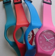 Plastové prim růžové 