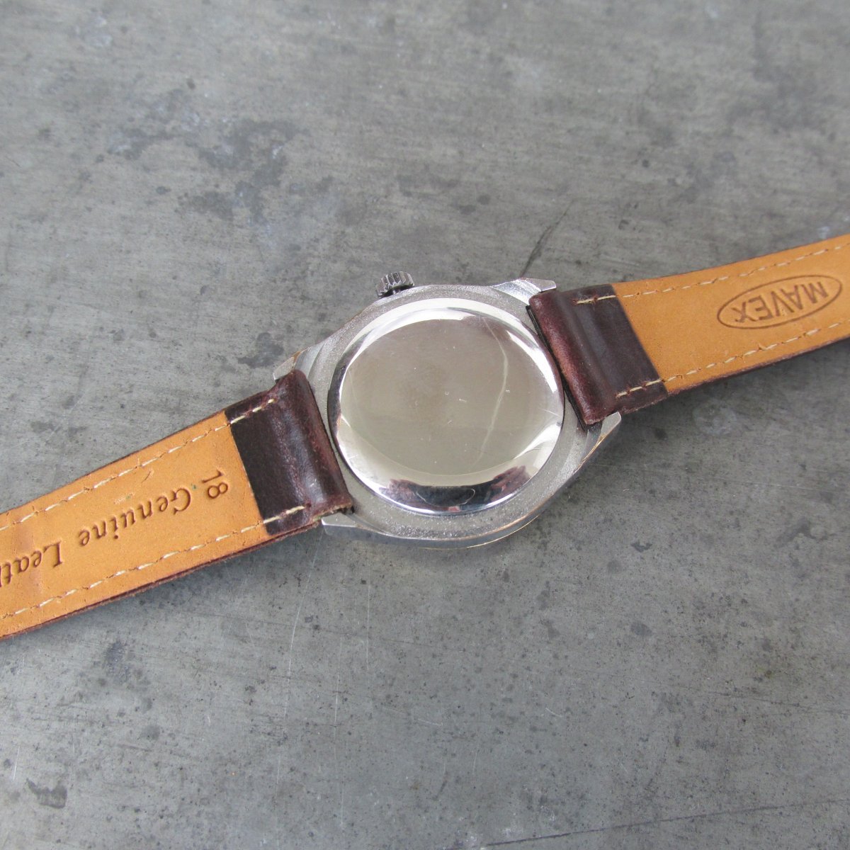 Náramkové hodinky PRIM ala "Rolex" z 1981 s datumem po servisu