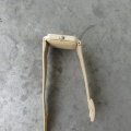 PLASTOVÉ PRIM QUARTZ S PŮVODNÍM ORIGINÁLNÍM ŘEMÍNKEM - FUNKČNÍ - typ 210 110 6