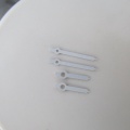 Bílé ručky na hodinky Prim Quartz - 2 páry