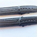 černý řemen 22mm se stříbřitou sponou