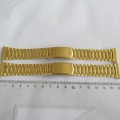 Ocelový tah - řemínek na hodinky ve zlaté barvě - 18mm - stainless steel - 2 kusy