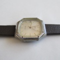 Náramkové hodinky Prim Quartz