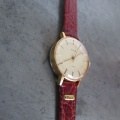 Hodinky Prim 28mm ve zlaceném pouzdře - model 66 424 3 z roku 1981
