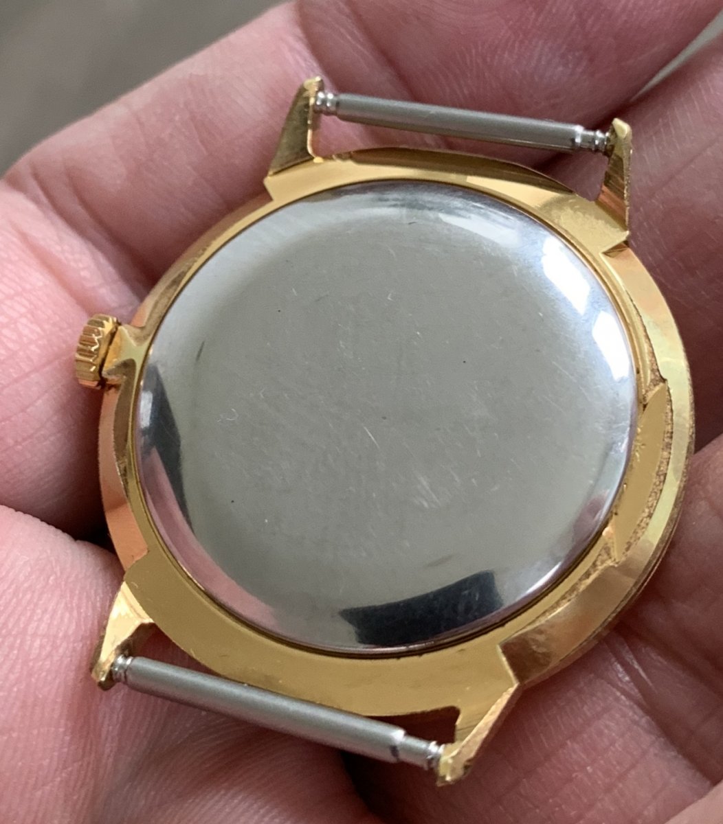 Elegantné pozlátene hodinky Prim cal 68 v top zbierkovom stave, priemer púzdra 34mm