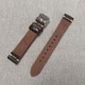 Tmavě hnědý kožený řemínek 18 mm, ručně šitý