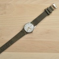 Šedý kožený řemínek 18 mm, ručně šitý